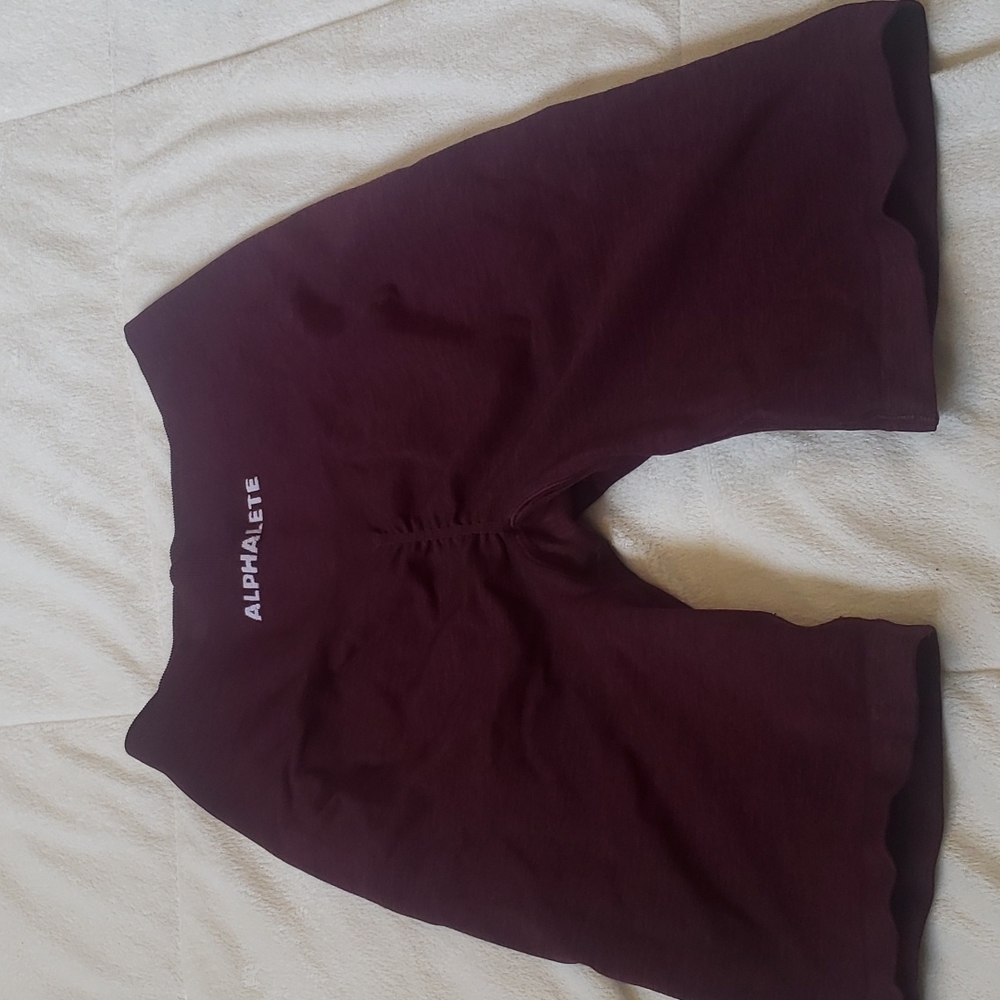Alphalete biker black cherry